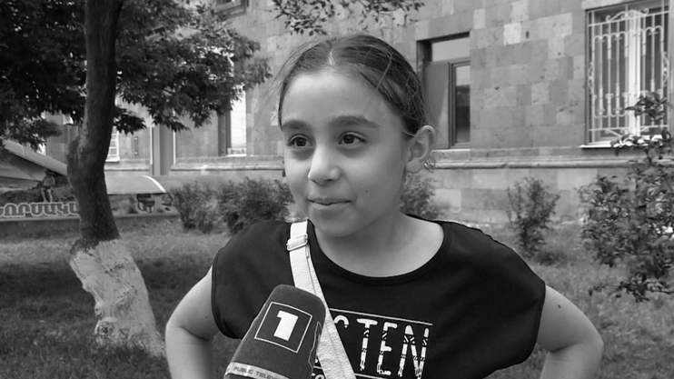 На улицах Еревана. Сасунци Давид