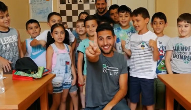 Հրապարակում