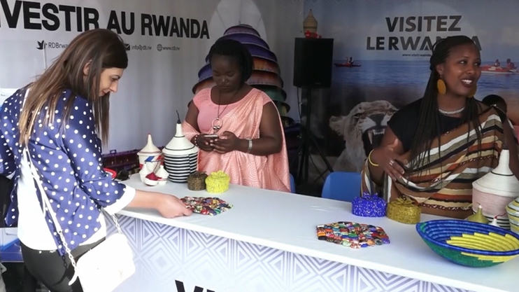 Հրապարակում