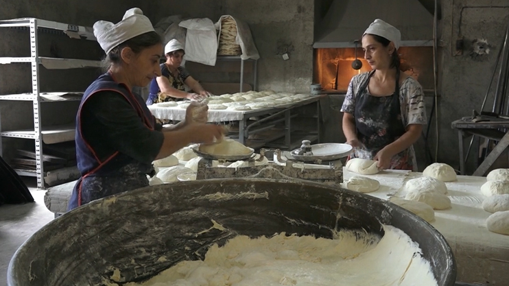 Հրապարակում