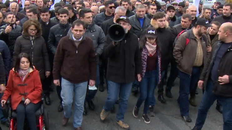 Լուրեր 13:00