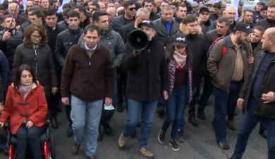 Լուրեր 13:00