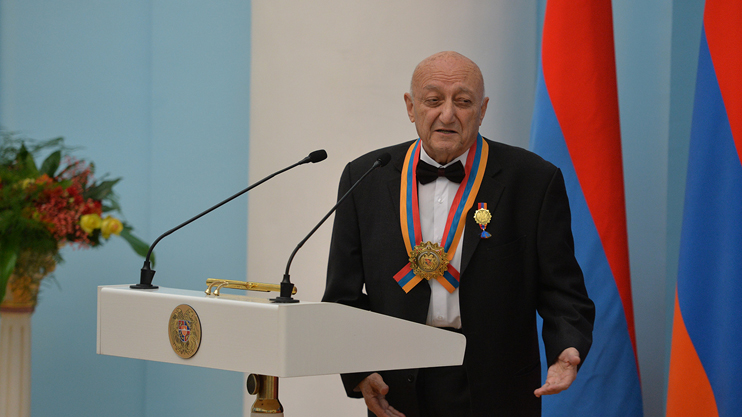 Հովհաննես Չեքիջյանը 90 տարեկան է