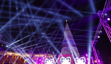 Հրապարակում