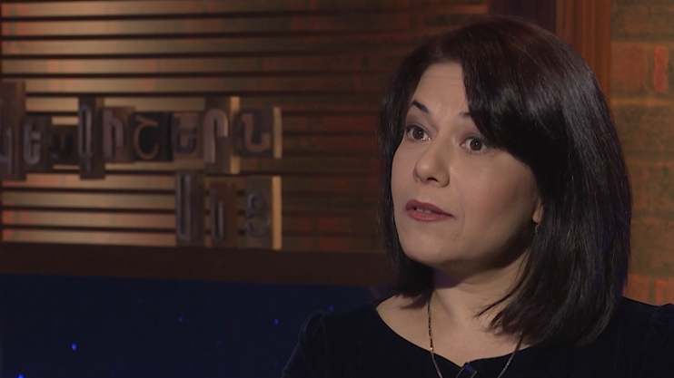 Կեսգիշերն անց. Աննա Մայիլյան