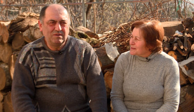 Opposites Attract: Anahit and Vachagan