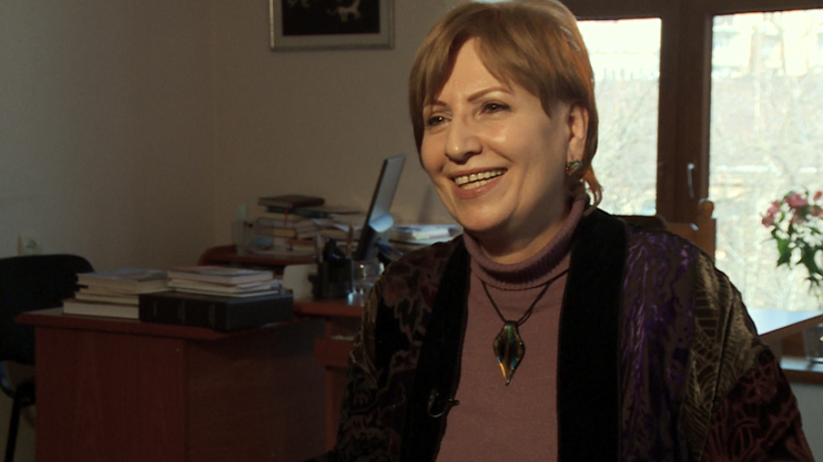 Bookshelf: Karine Khodikyan