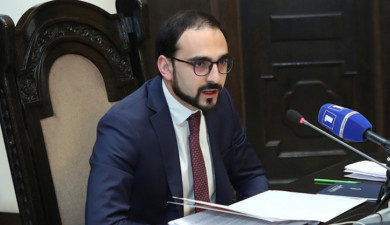 Հրապարակում