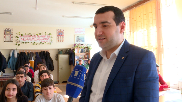 911. Տարհանում