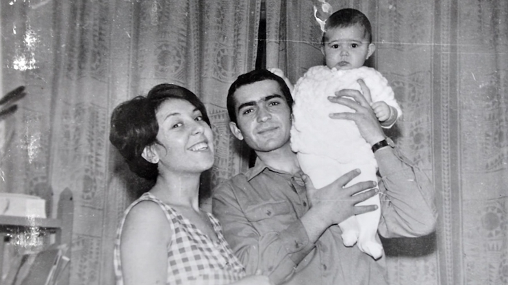 Մի սիրո պատմություն. Անահիտ Բախշյան