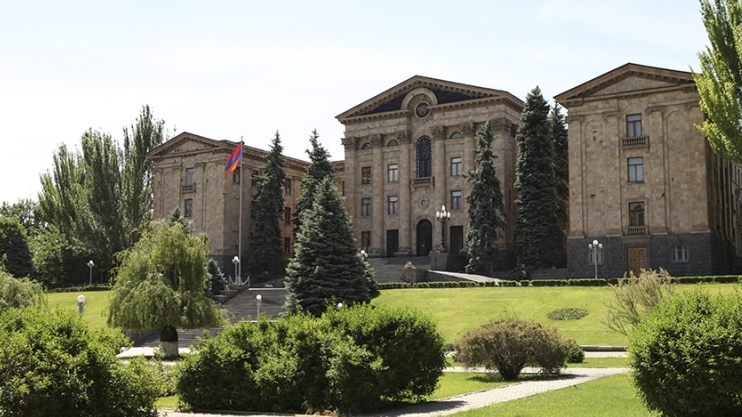 Парламентская неделя