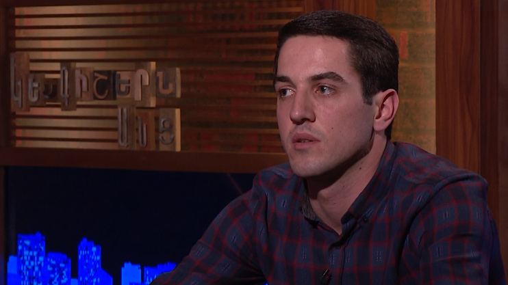 Կեսգիշերն անց. Շուլի Հակոբյան