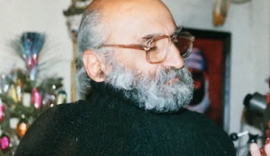 Մի սիրո պատմություն. Աղասի Այվազյան