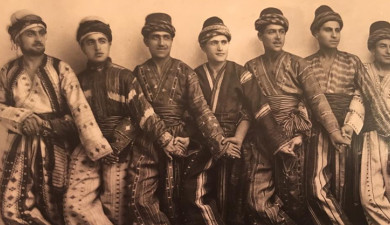 ՀԽՍՀ արվեստի վաստակավոր գործիչ Վահրամ Արիստակեսյան