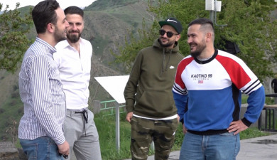 Հրապարակում