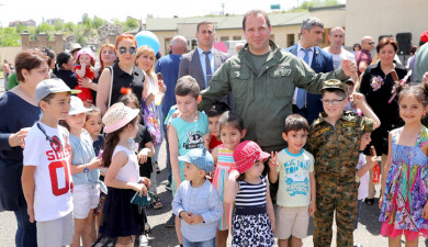 News 60 Minutes: Main Report