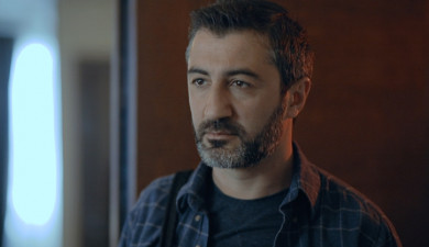 Т/С «Жирайр Гленц» серия 1)