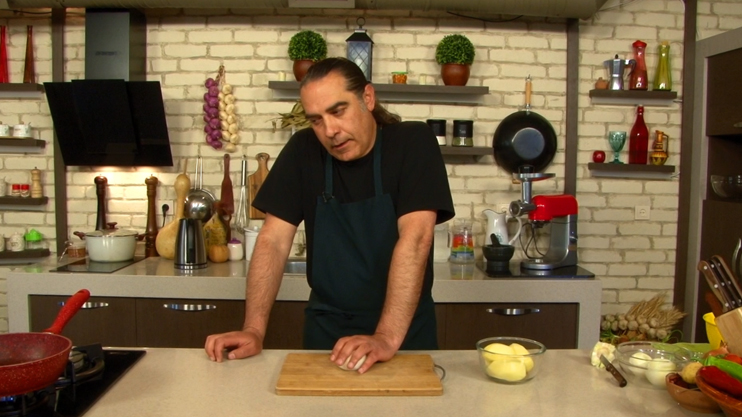 Давайте готовить вместе. Чили кон карне