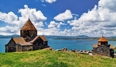 Հայաստանի ճամփեքով. Սևանավանք, Մուղնի