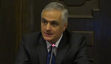 News 60 Minutes: Main Report