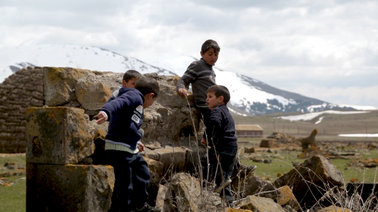 Бок о бок. Армяне и езиды. Община