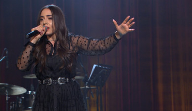 Երգ երգոց. Էլվինա Մակարյան