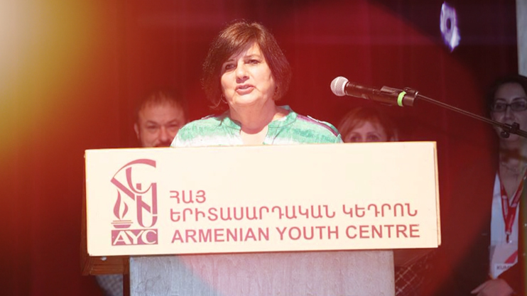 Մերոնք. Միմի Մալայան