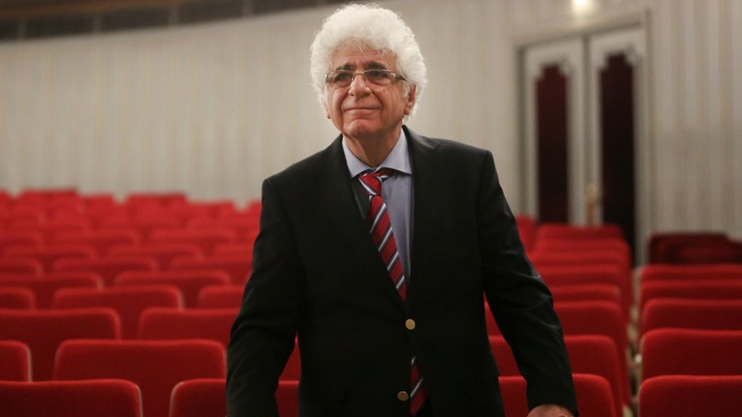 Loris Tjeknavorian: Iranian-Armenian composer and conductor