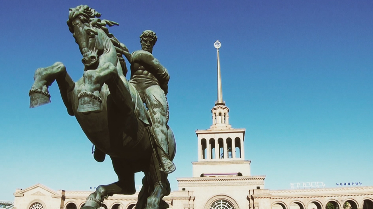 Сегодня исполняется 60 лет с дня установления памятника Давиду Сасунскому
