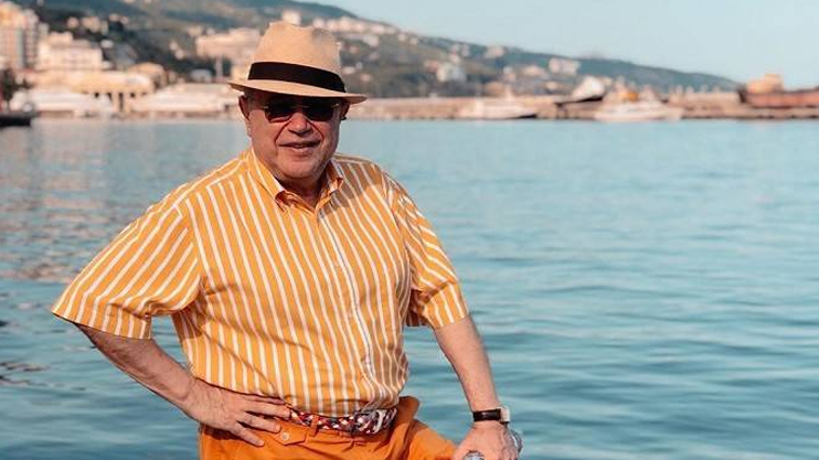 Ours: Yevgeni Petrosyan