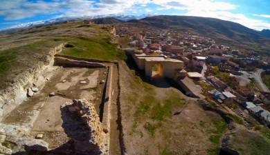 Познай Армению. Гробница царей династии Аршакуни