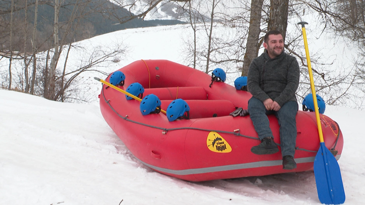 Зимний рафтинг