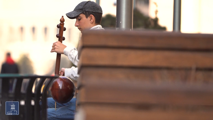 Հրապարակում