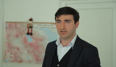 The Teacher: Garik Simonyan