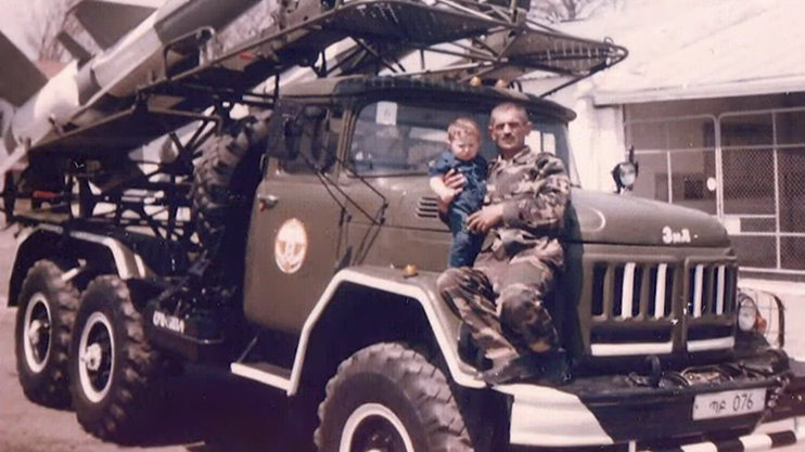 Նվիրյալները. Արթուր Առաքելյան