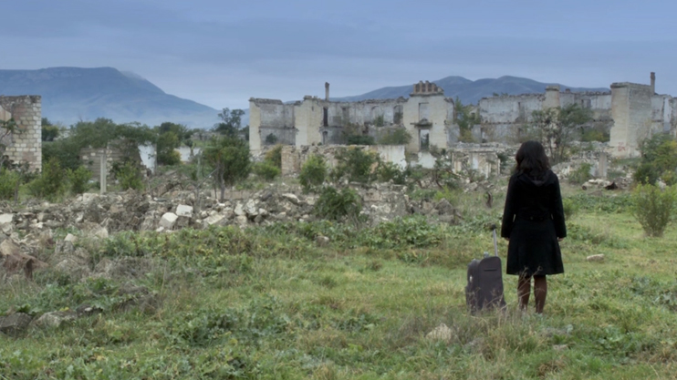 Չտեսնված կինո. Ժաննան և ձայները. Բոժոն