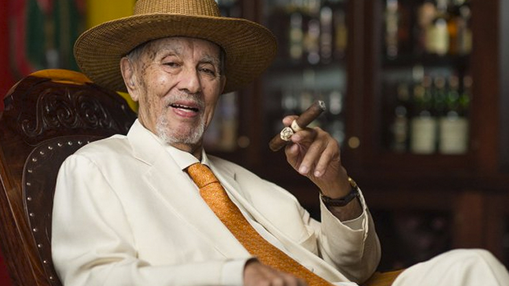 Armenians of the Planet: Avo Uvezian