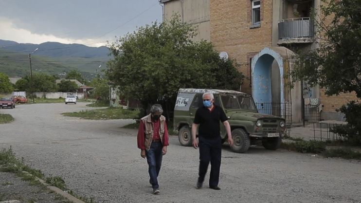 Single Window: Life in Noise and Dust