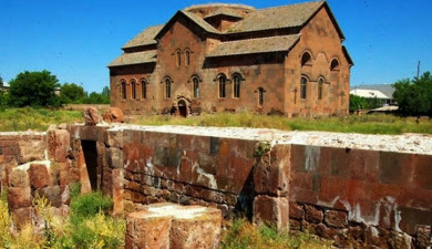 Հայաստանի ճամփեքով. Արուճ