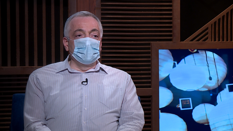 Առանց թեմայի. Արեգ Միքայելյան