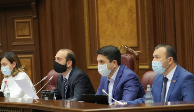 Парламентская неделя