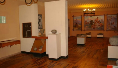 Познай Армению. Разданский геологический музей
