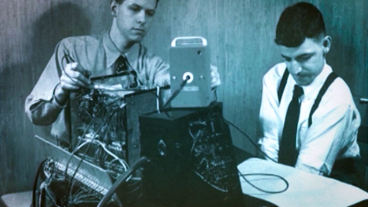 Armenians of the Planet: Emik Avakian