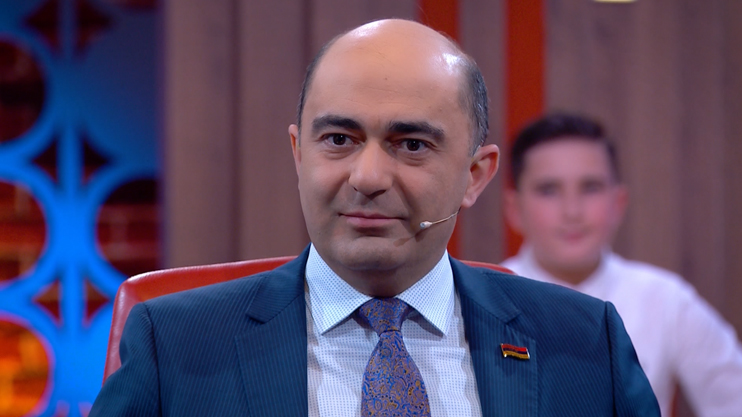 1000+1 Questions: Edmon Marukyan