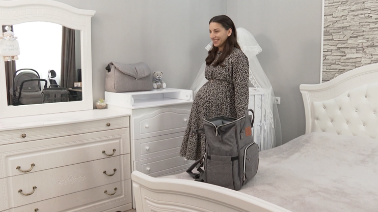 First Aid: Umbilical Hernia, Widespread Nail Problems