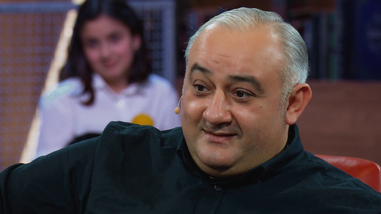1000+1 Questions: Petros Ghazaryan