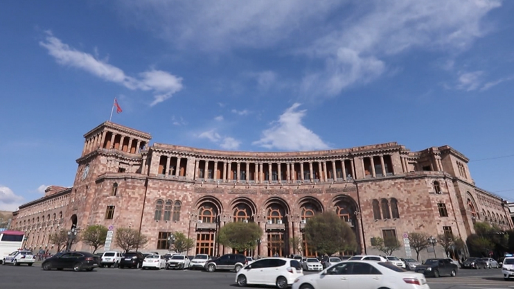 Городские часы Еревана