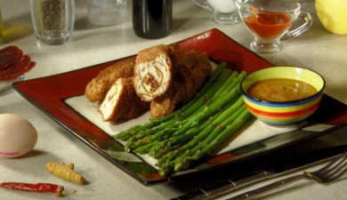 Let's Cook Together: Chicken Breast Stuffed with Basturma Omelet