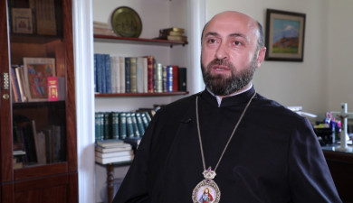 Наши. Епископ Ашот Мнацаканян