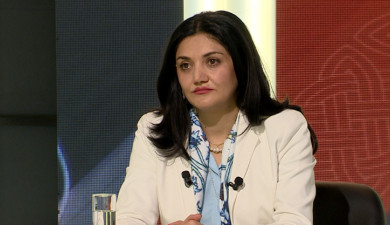 Interview with Lena Nanushyan